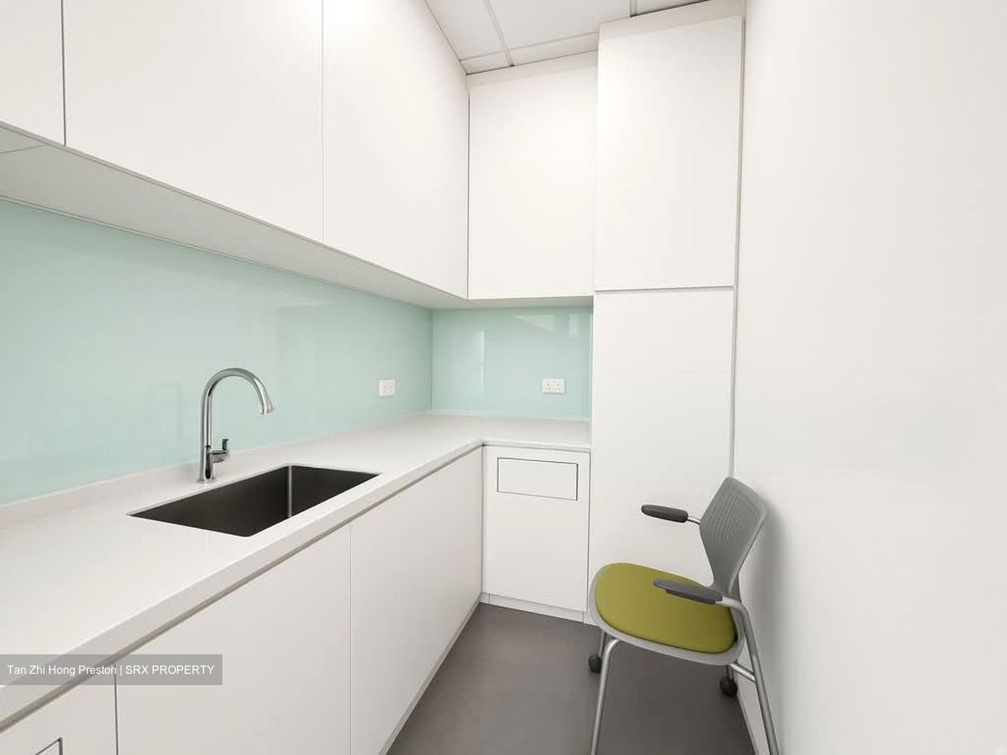 Ocean Financial Centre (D1), Office #603574851